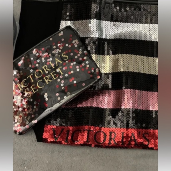 2  Victoria secret bag set ❤️🖤 - Picture 5 of 9